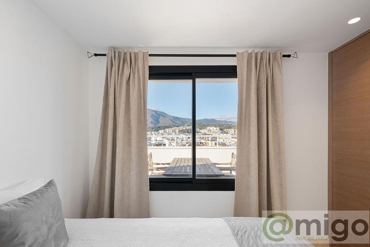 Venta de Ático en Estepona