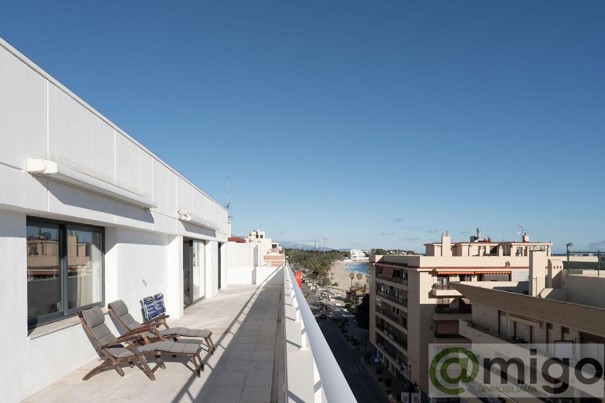 Venta de Ático en Estepona