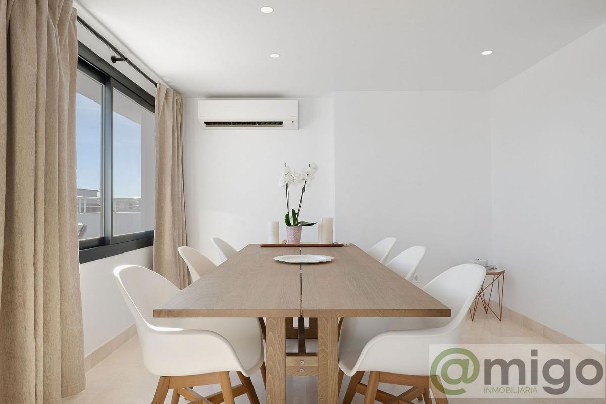 Venta de Ático en Estepona