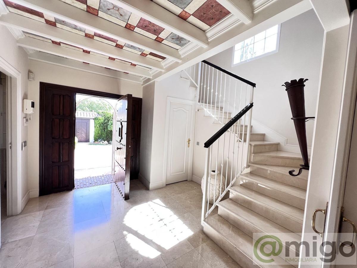 For sale of villa in Marbella