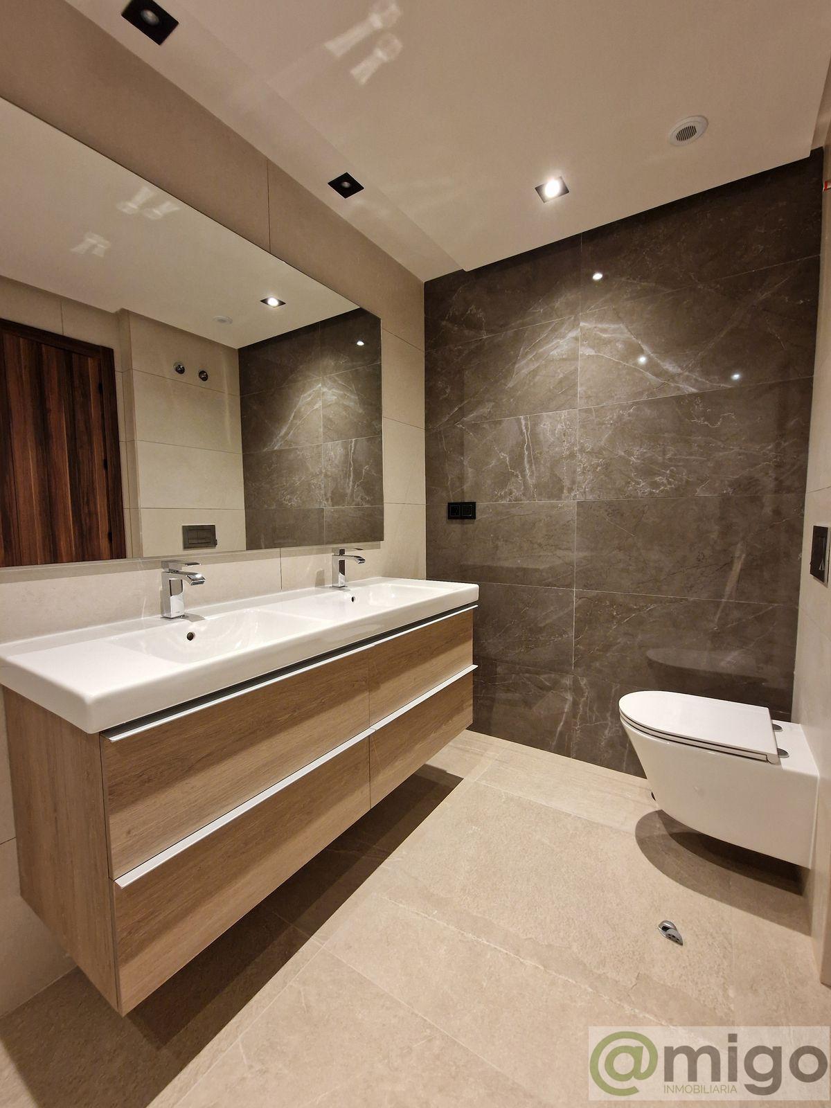 For sale of apartment in Marbella