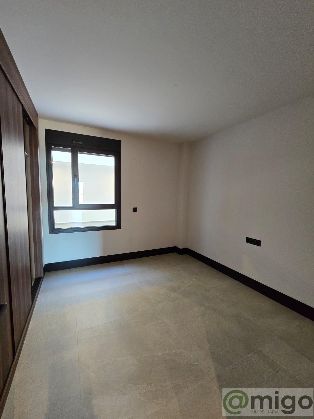 For sale of apartment in Marbella