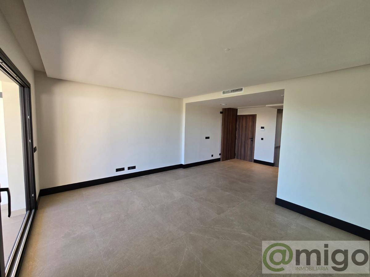 For sale of apartment in Marbella