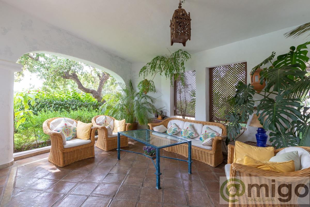 For sale of villa in Marbella