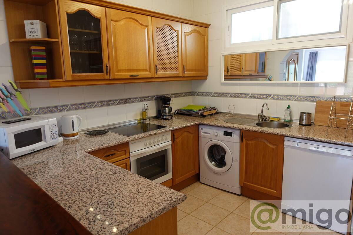 For sale of apartment in Calahonda