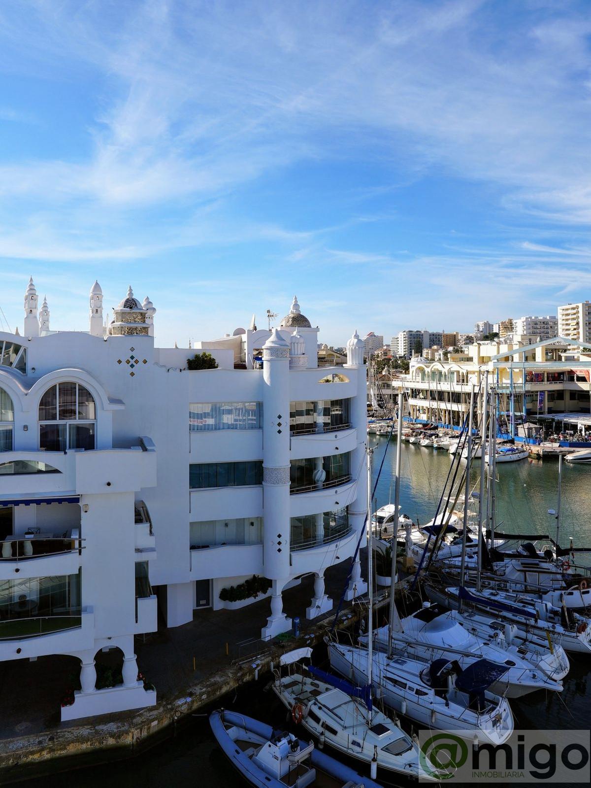 For sale of penthouse in Benalmadena Costa