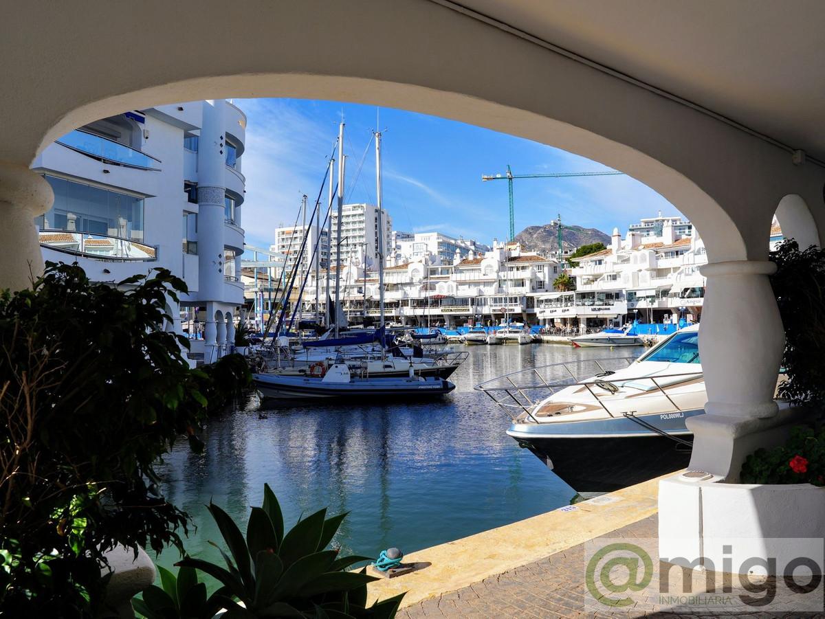 For sale of penthouse in Benalmadena Costa