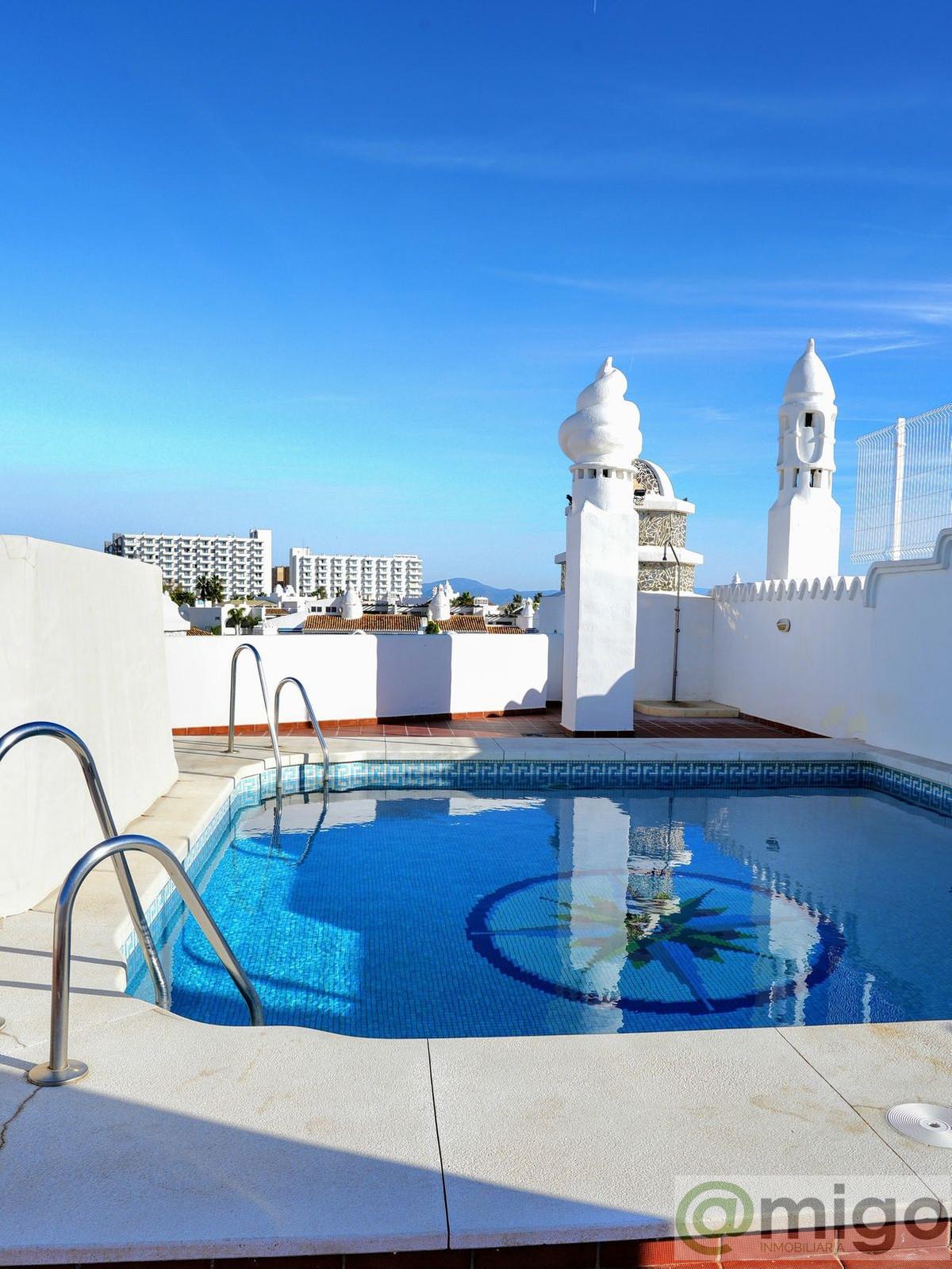 For sale of penthouse in Benalmadena Costa