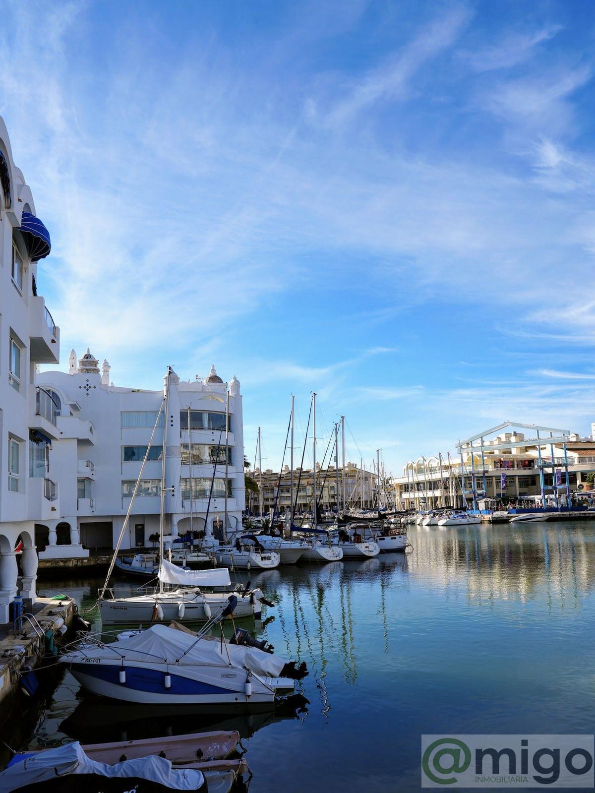 For sale of penthouse in Benalmadena Costa