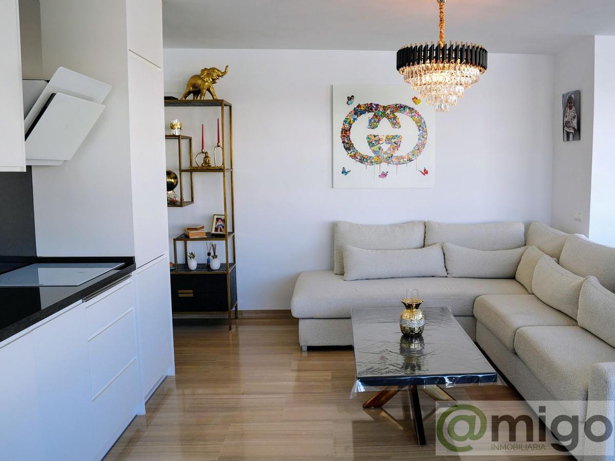 For sale of penthouse in Benalmadena Costa