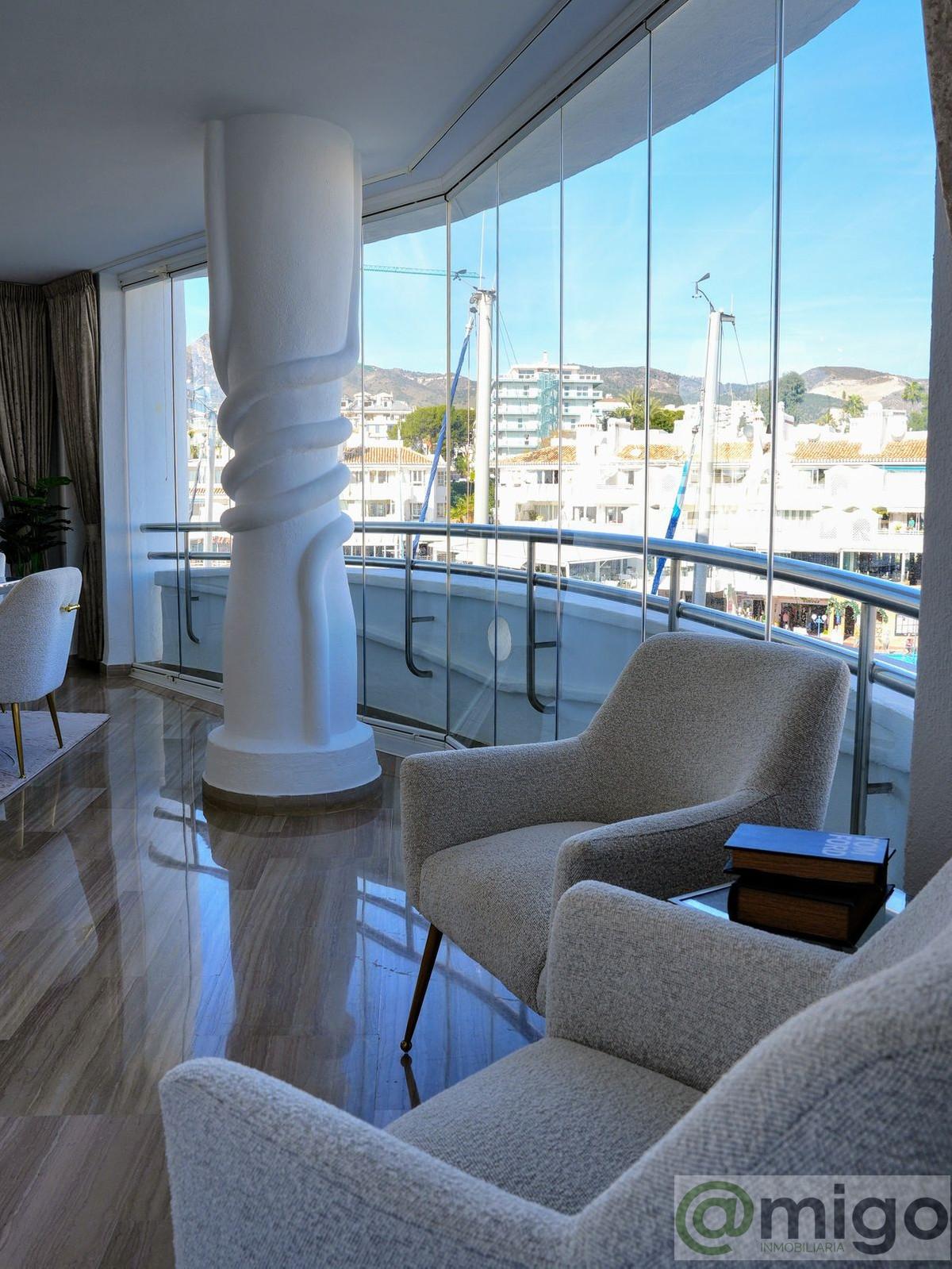 For sale of penthouse in Benalmadena Costa