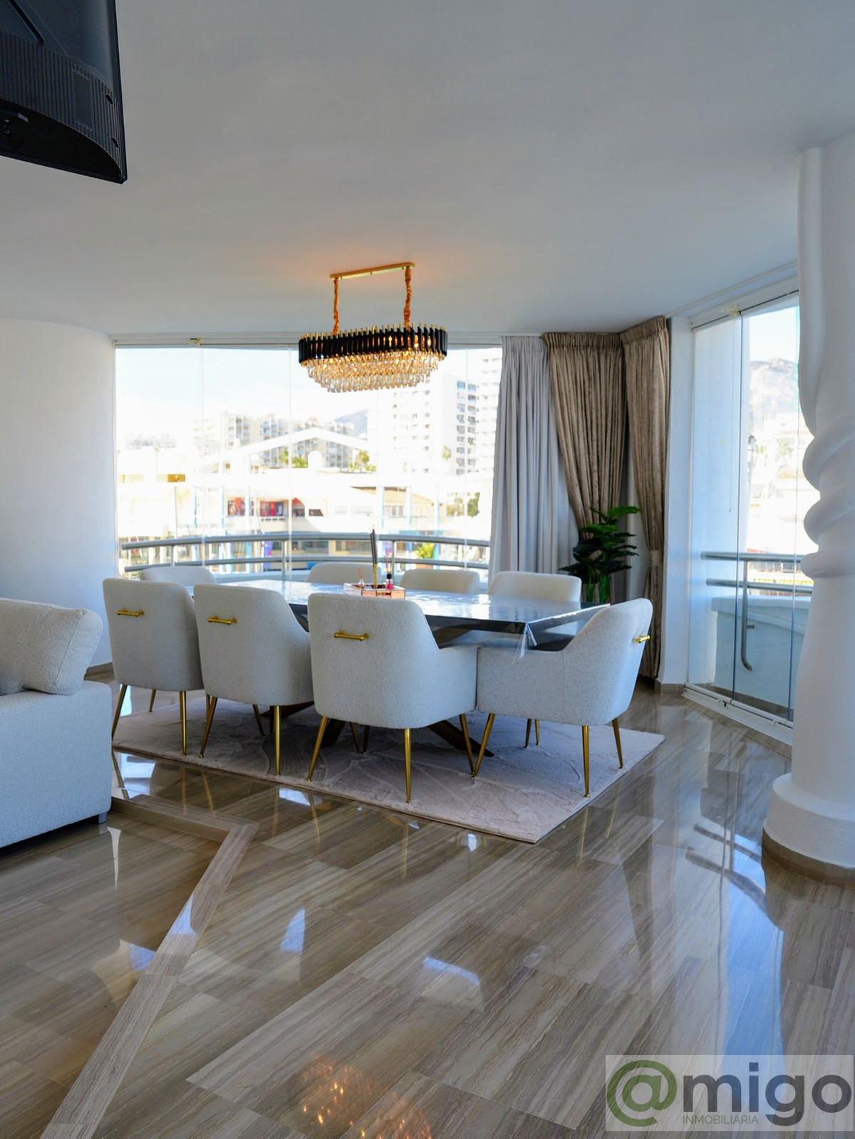 For sale of penthouse in Benalmadena Costa