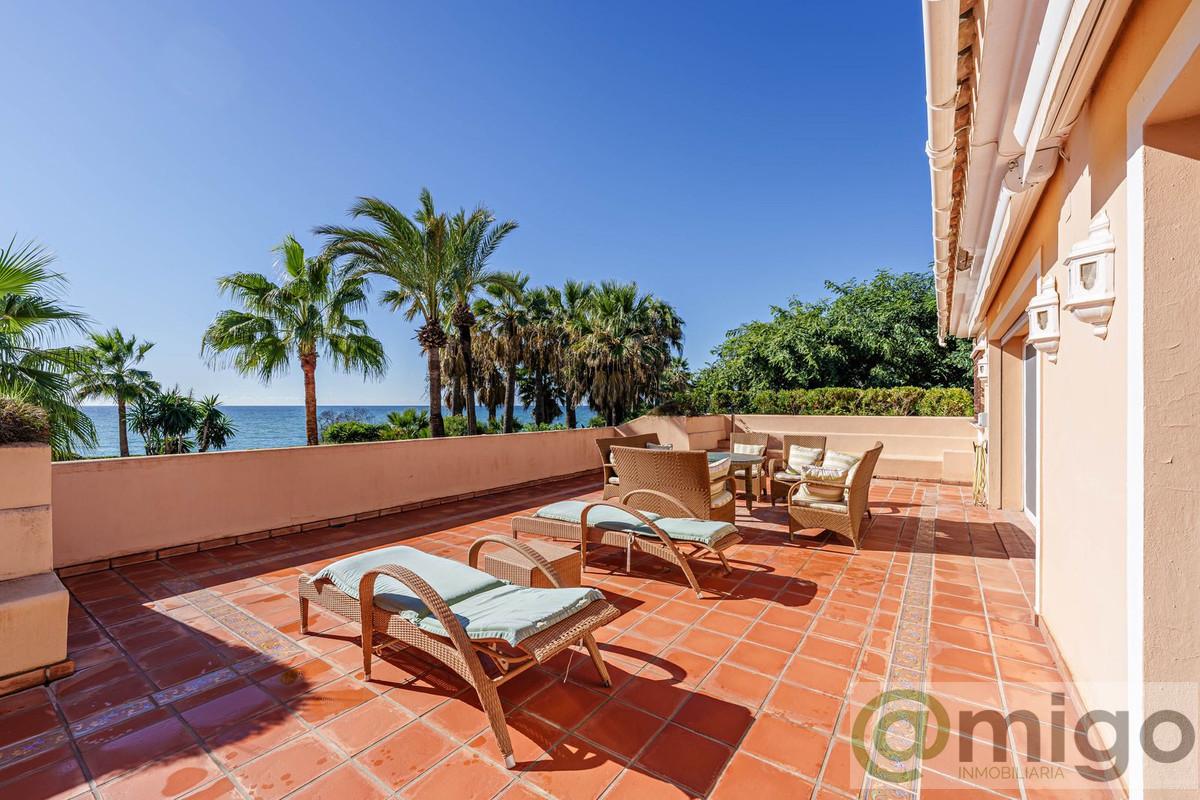 For sale of villa in Benamara
