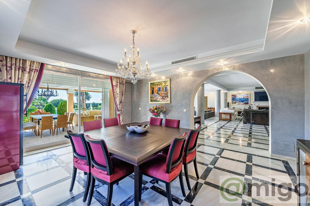 For sale of villa in Benamara