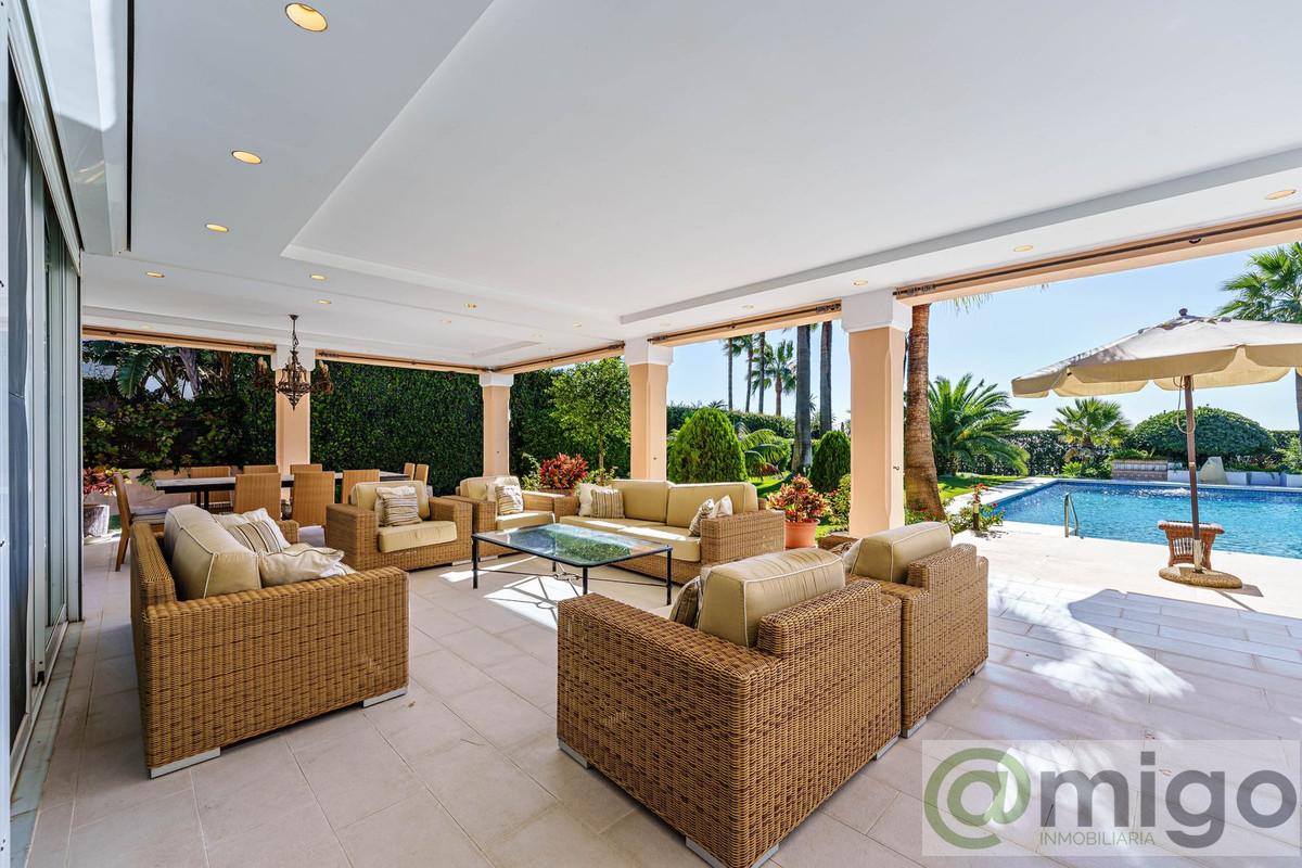 For sale of villa in Benamara