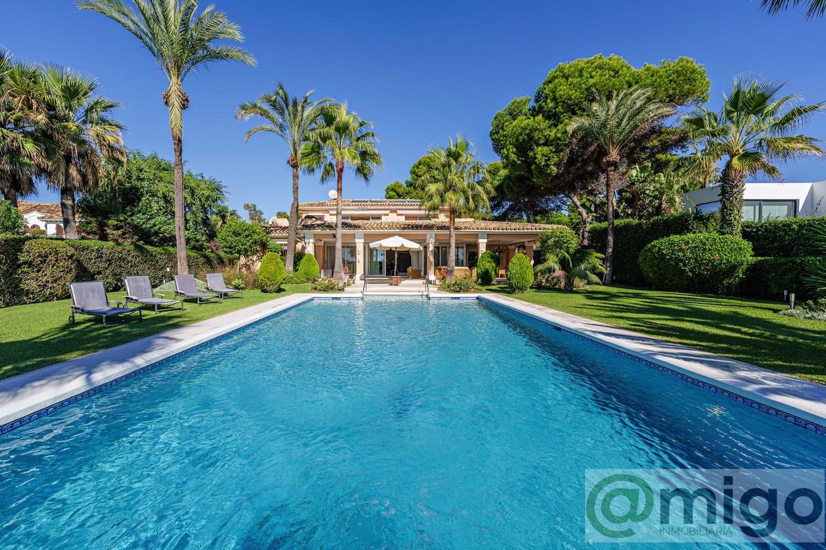 For sale of villa in Benamara
