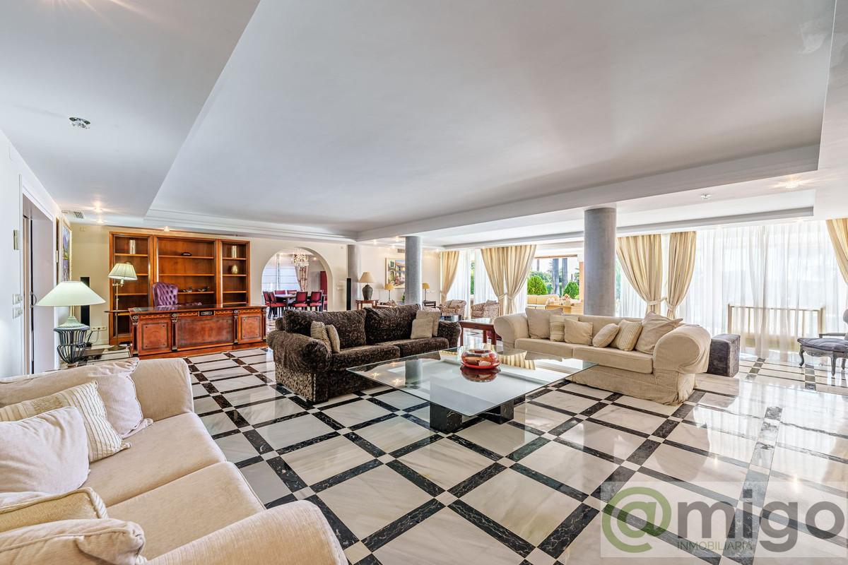 For sale of villa in Benamara