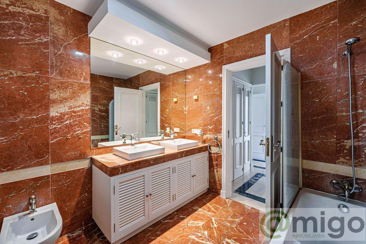 For sale of villa in Benamara