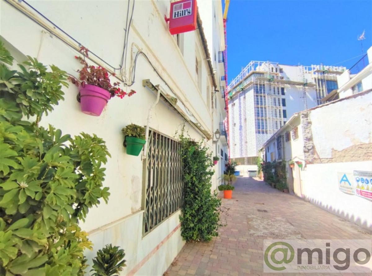 For sale of land in Estepona