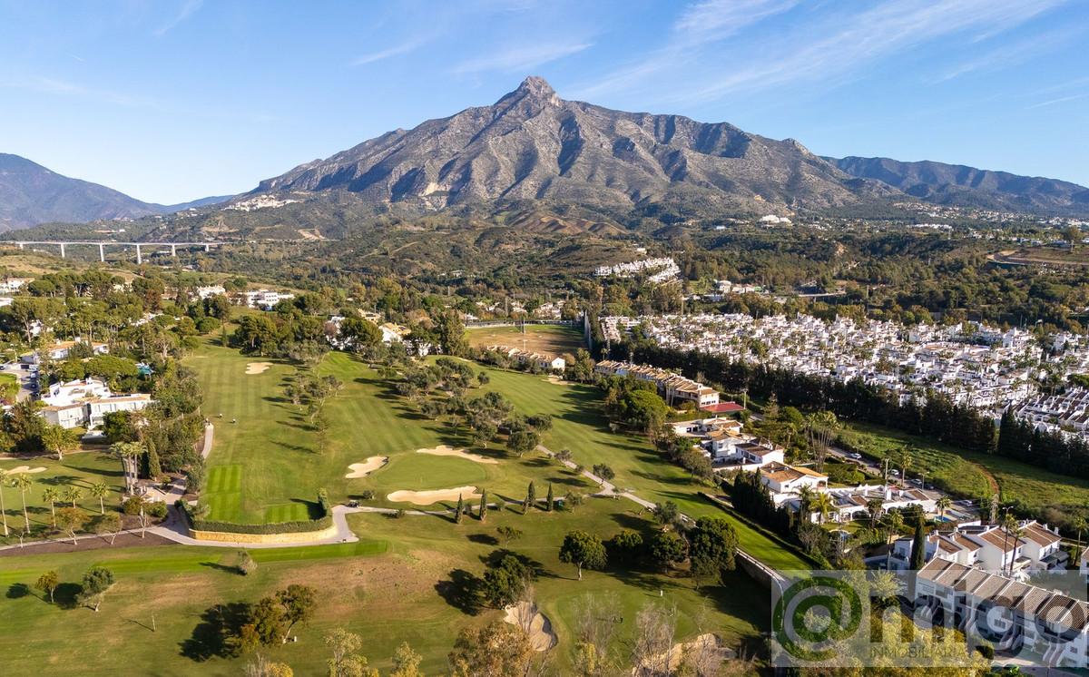 Venta de apartamento en Aloha