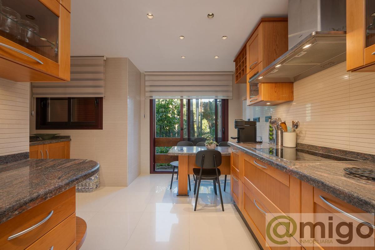 Venta de apartamento en Aloha