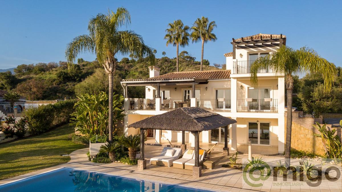 Venta de villa en Estepona