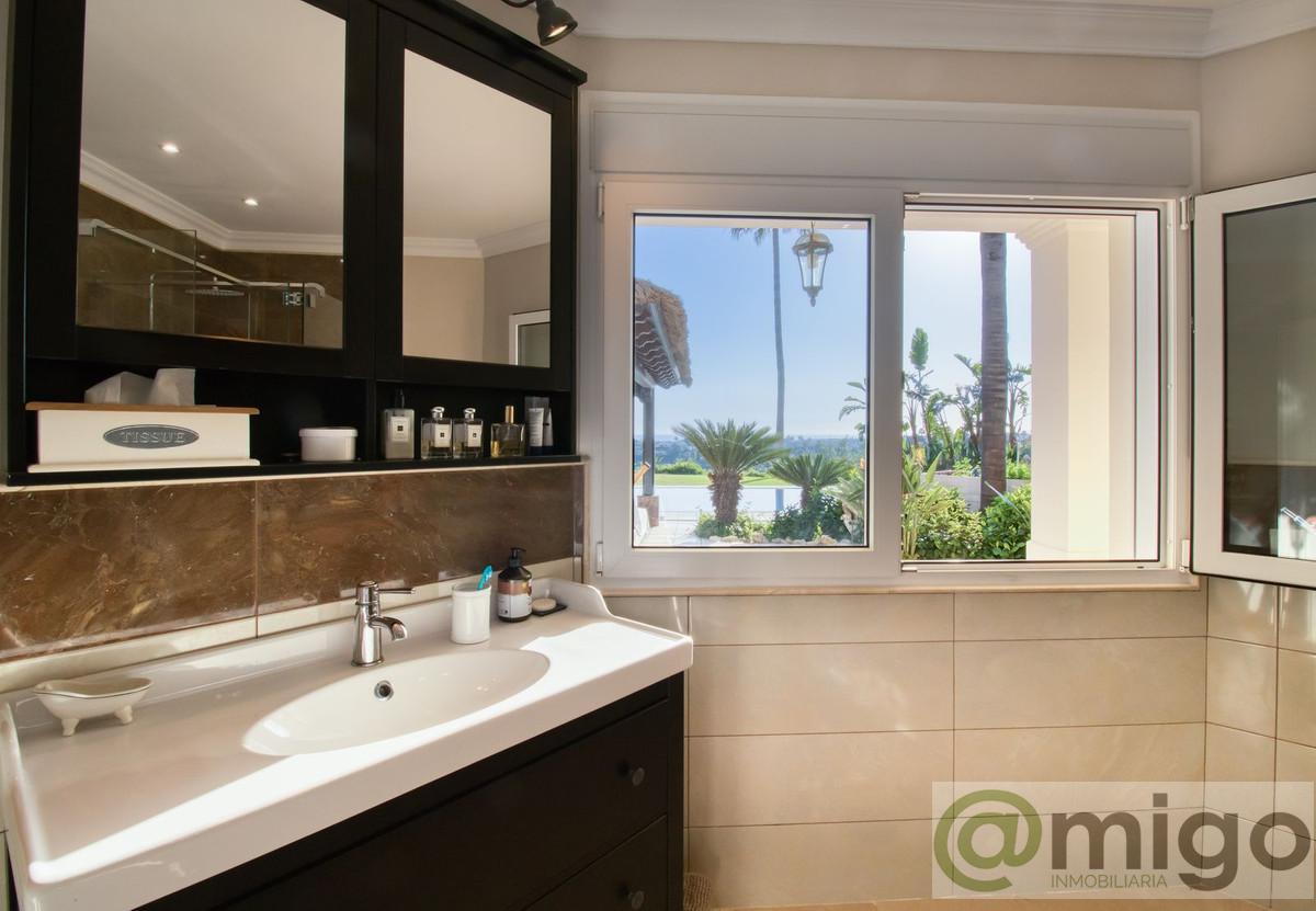 Venta de villa en Estepona