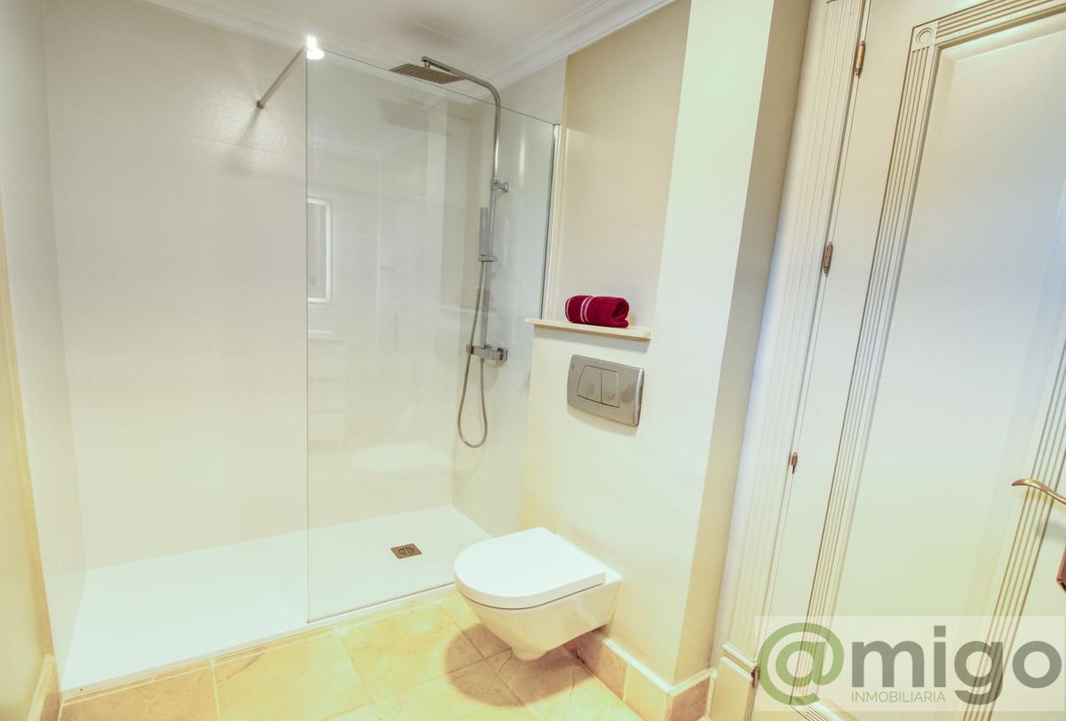 Venta de villa en Estepona