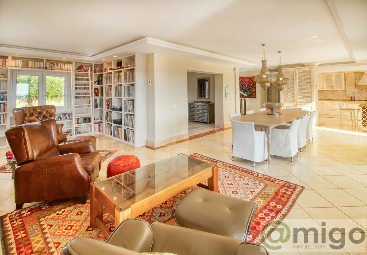 Venta de villa en Estepona