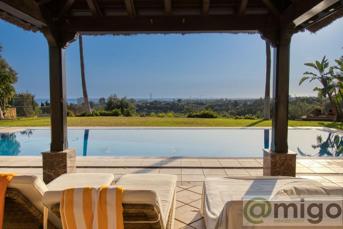 Venta de villa en Estepona