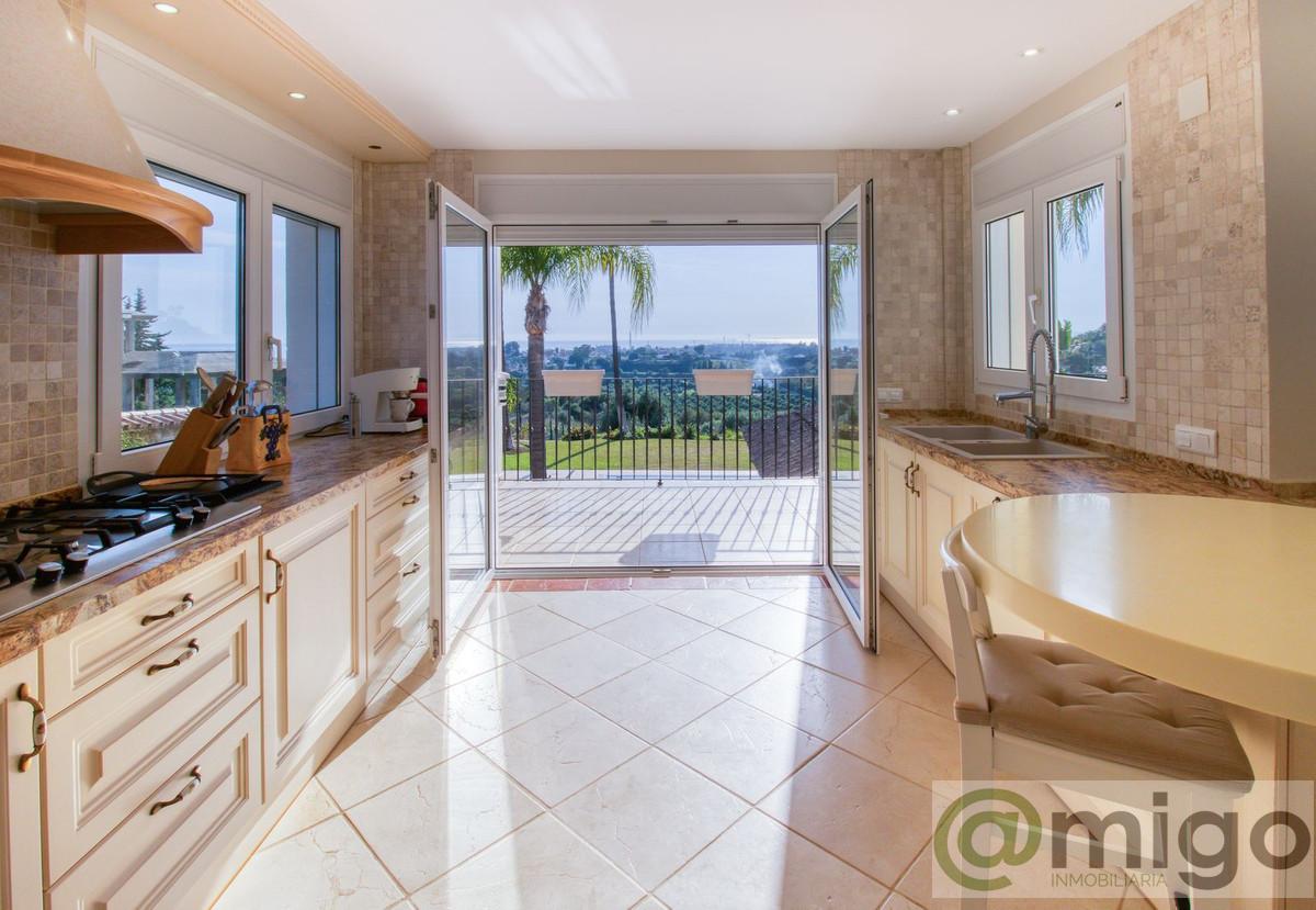 Venta de villa en Estepona