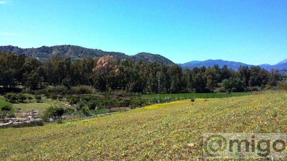 Venta de terreno en Coín