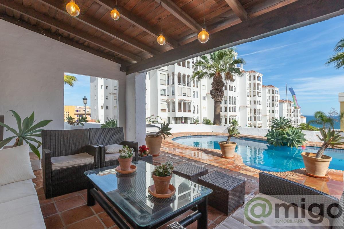 Venta de villa en Estepona