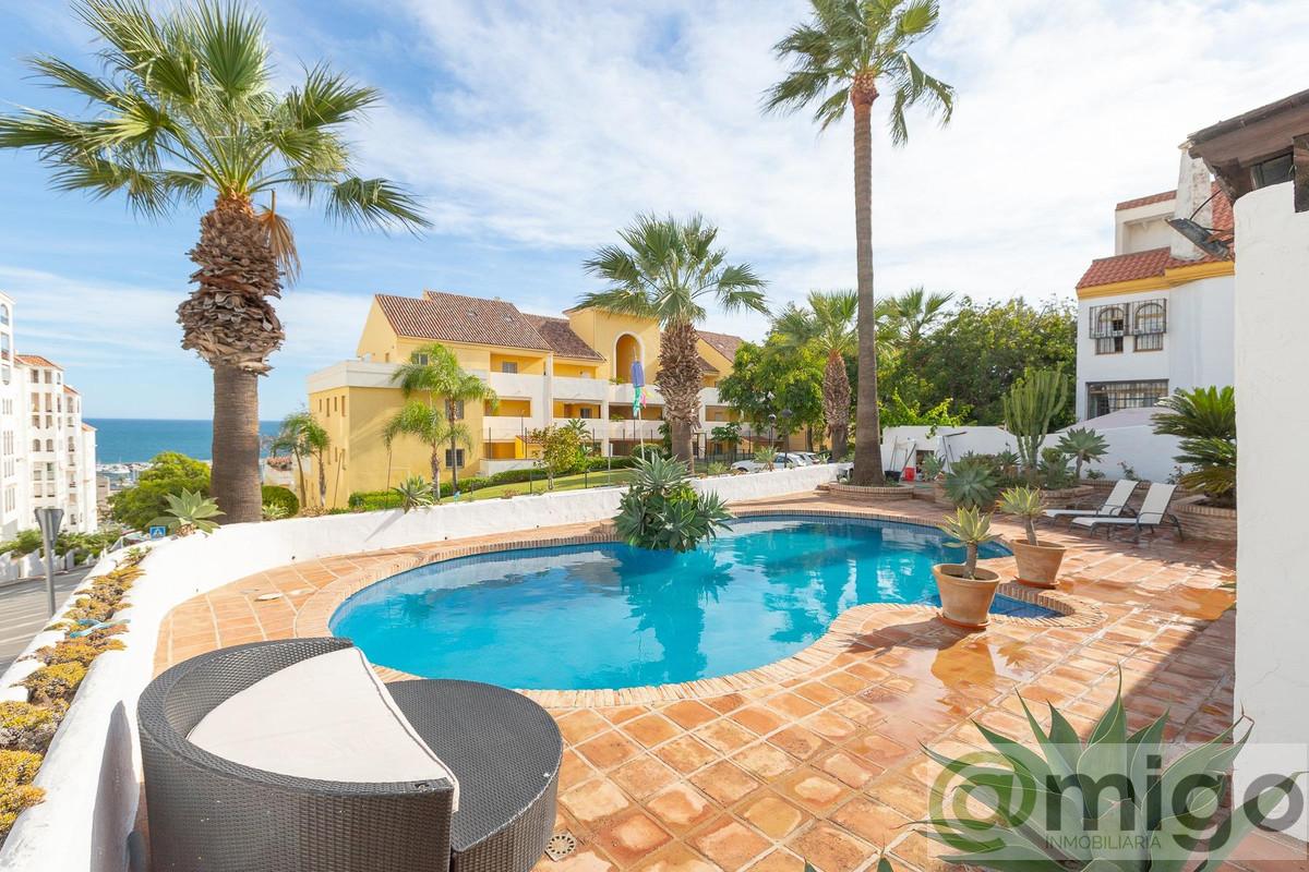 Venta de villa en Estepona