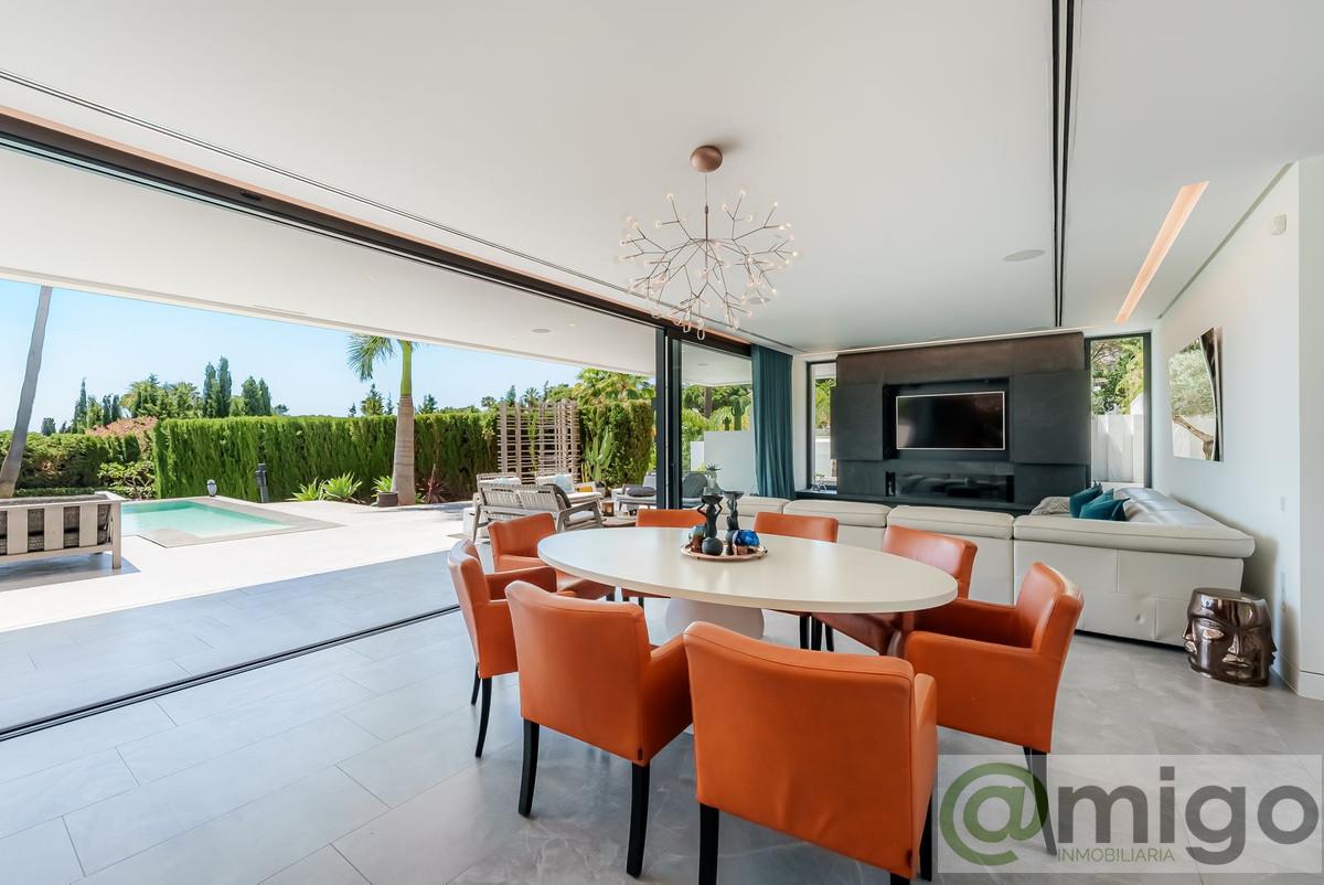 For sale of villa in Marbella