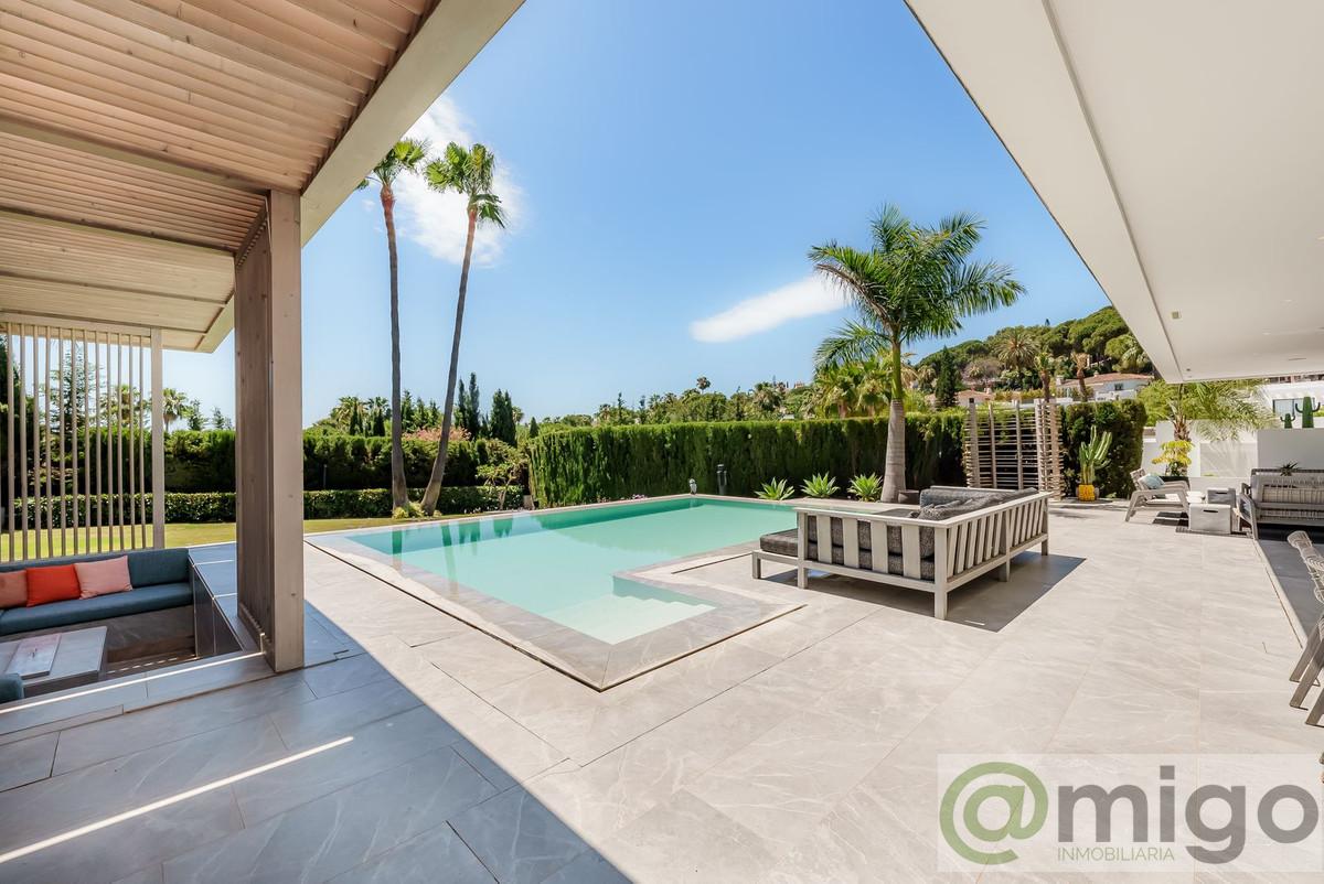 For sale of villa in Marbella