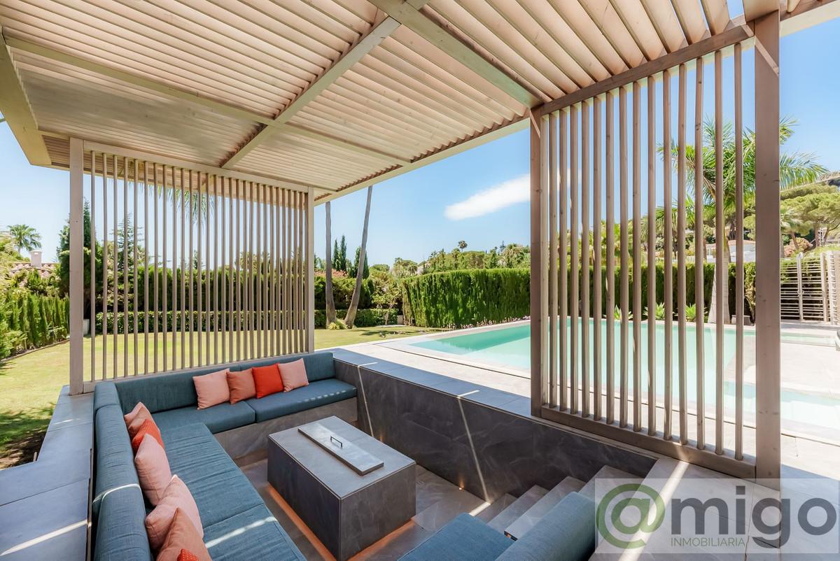 For sale of villa in Marbella