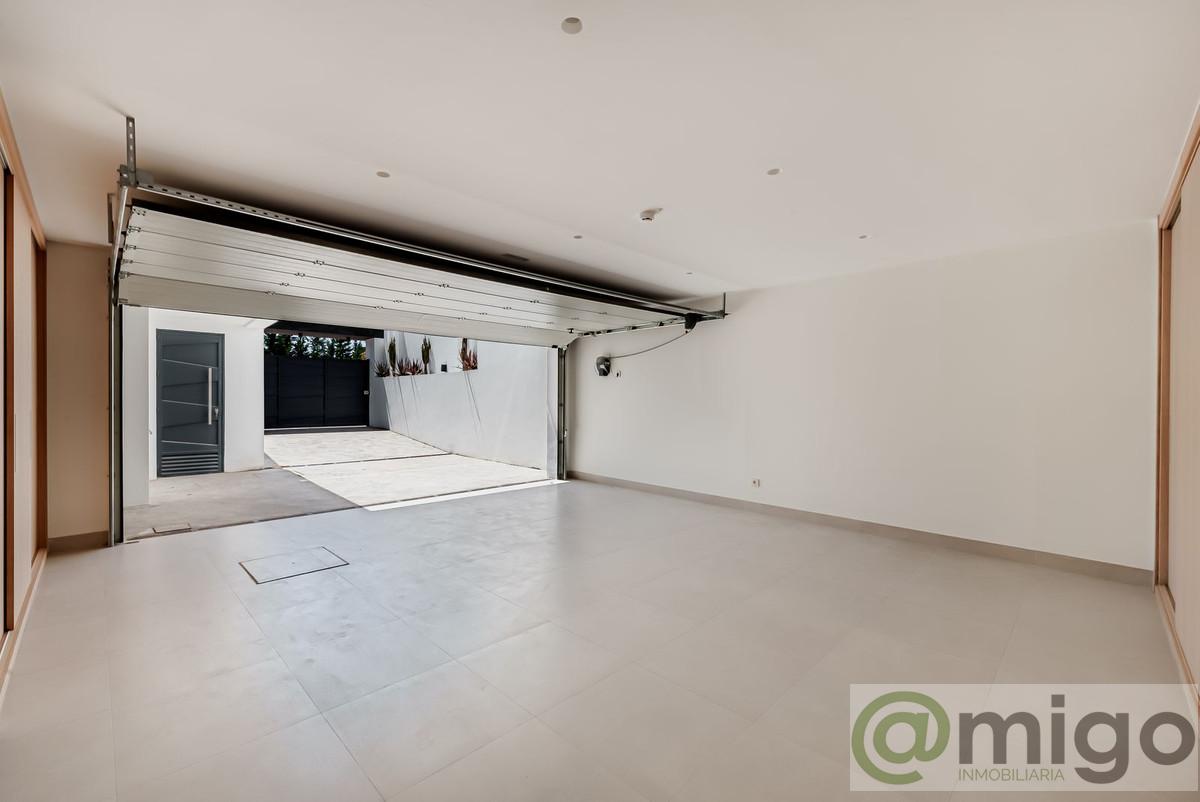 For sale of villa in Marbella