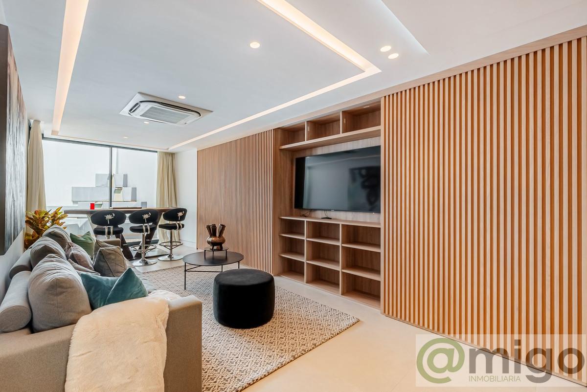 For sale of villa in Marbella