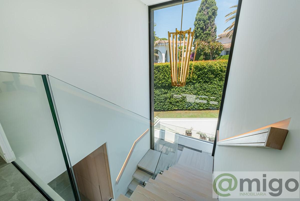 For sale of villa in Marbella