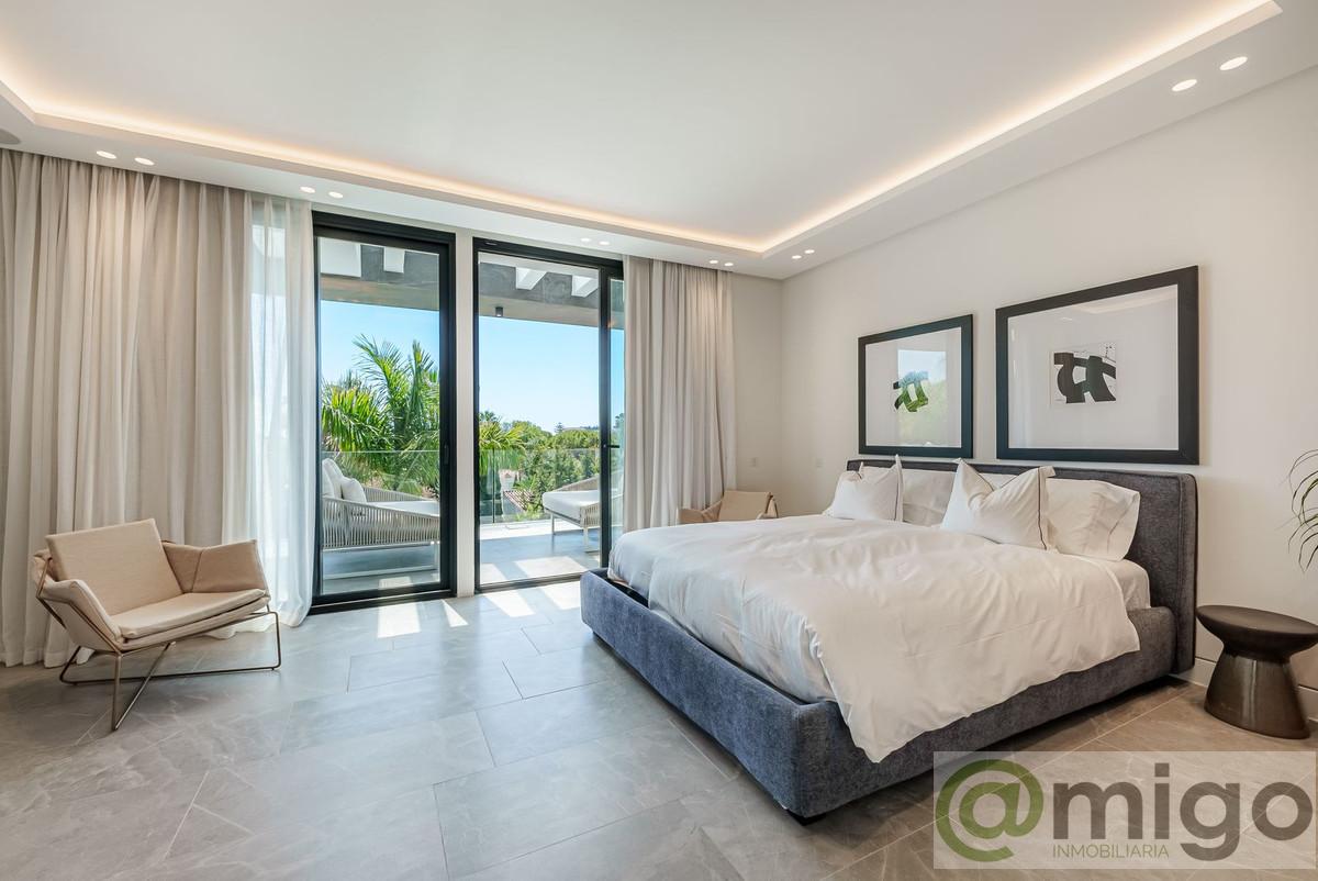 For sale of villa in Marbella