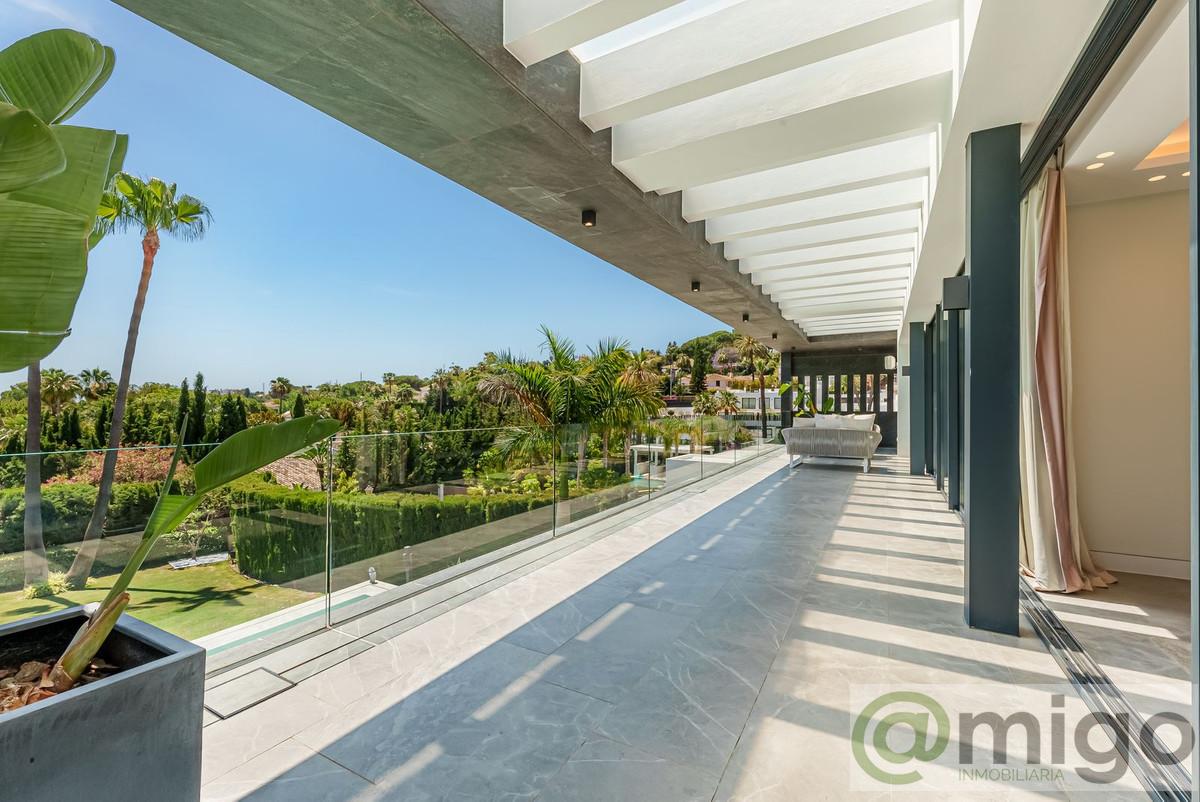 For sale of villa in Marbella