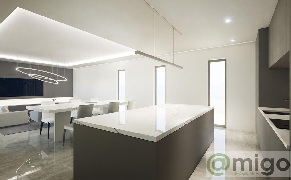 Venta de villa en Cerros del Aguila