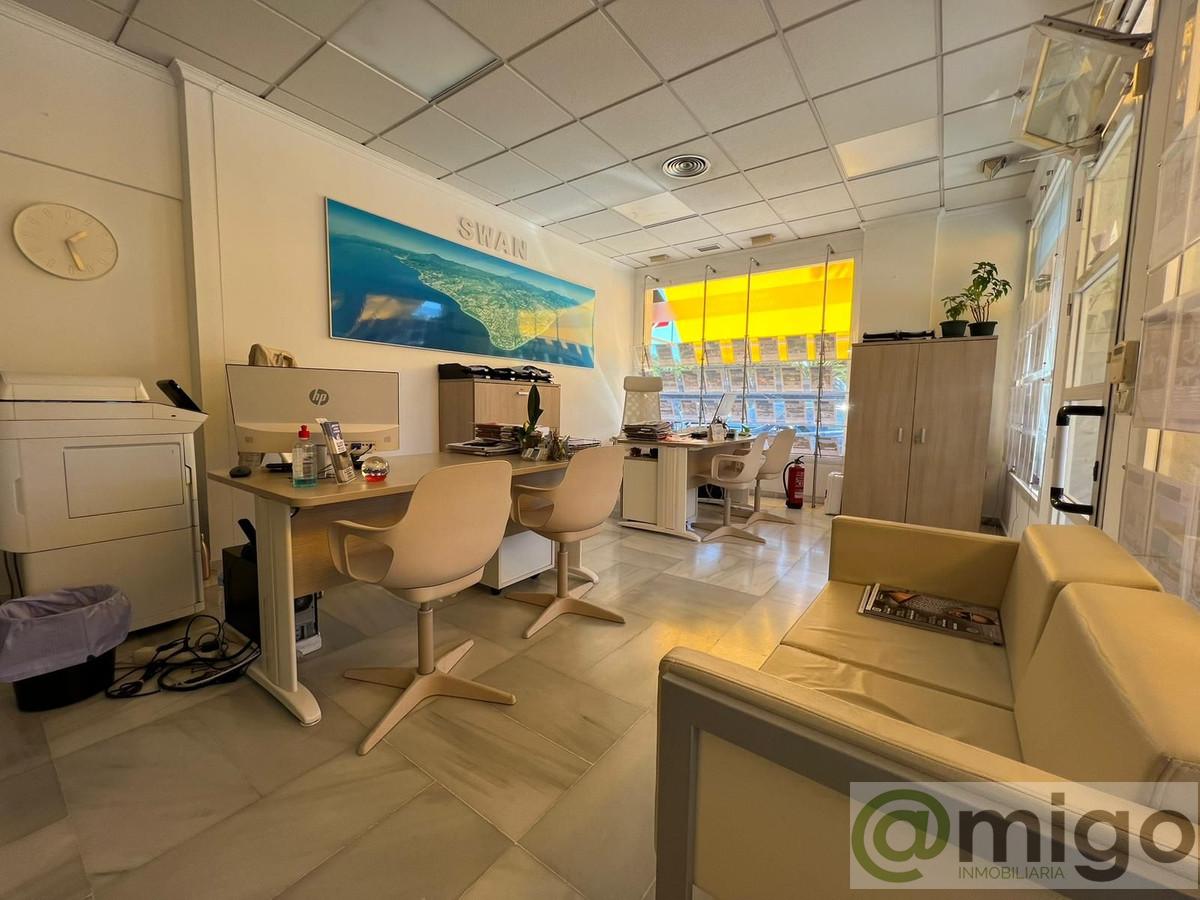 For sale of commercial in Marbella