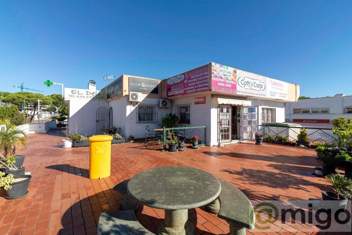 For sale of commercial in Marbella