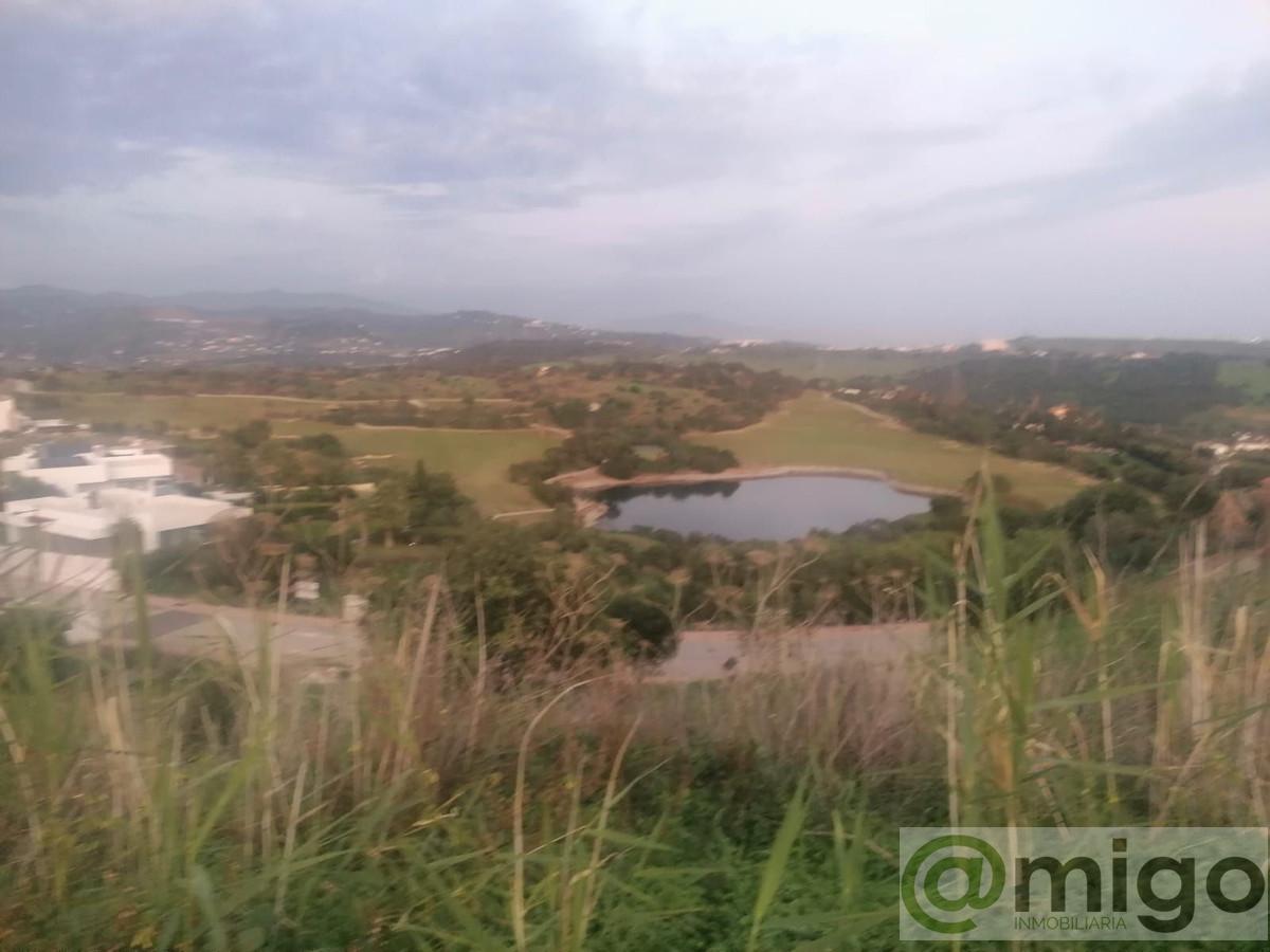 For sale of land in Valle Romano