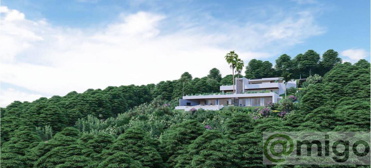 For sale of villa in Marbella