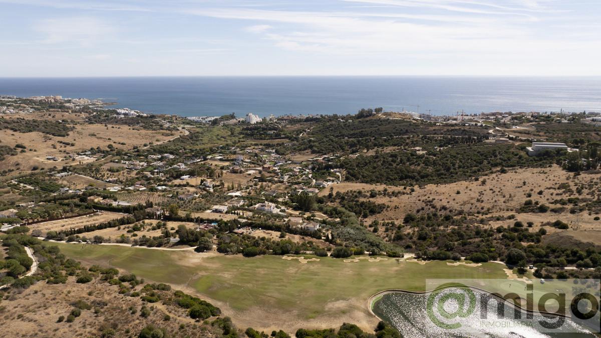 Venta de terreno en Estepona
