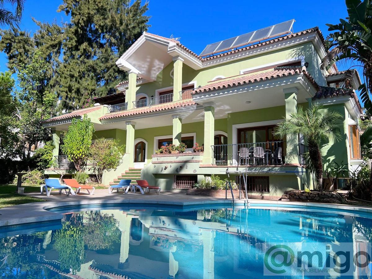 For sale of villa in El Paraiso