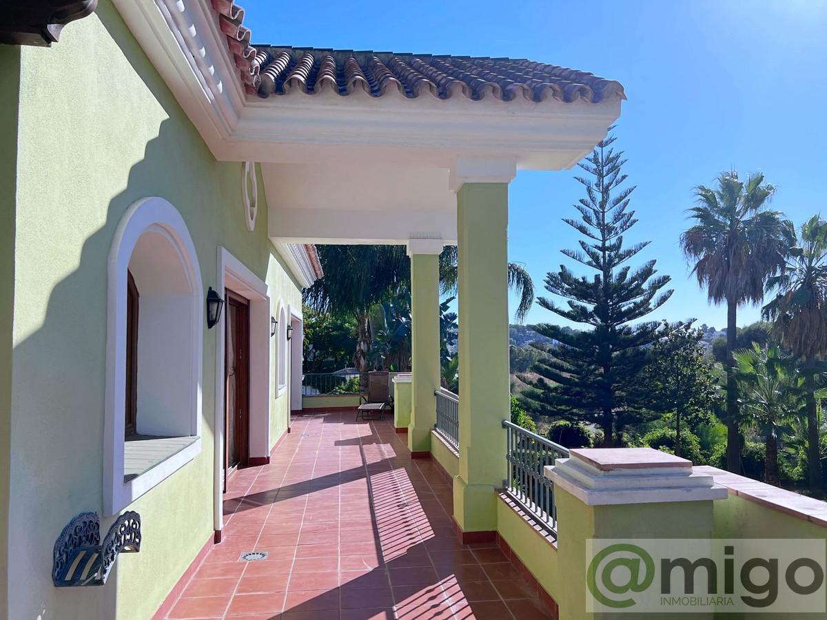 For sale of villa in El Paraiso